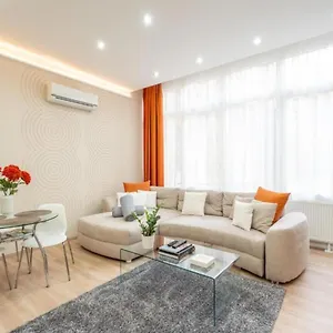 Apartman Modern, Quiet & Cozy In The Middle Of Downtown Near Danube At Fashion Street, Budapest